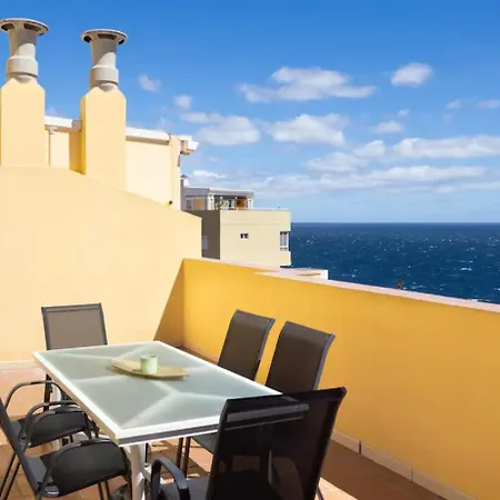 Sunlivetenerife カンデラリア